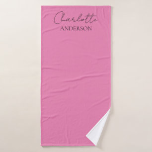Stijlvolle minimalistische monogram naam roze badhanddoek