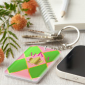 Stijlvolle Monogrammed Roze en Groene Argyle Sleutelhanger (Voorkant Rechts)