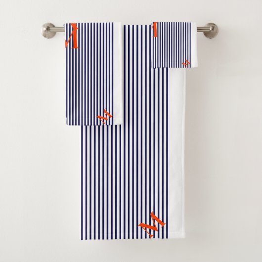 Stijlvolle nautische marine en wit verticaal gestr bad handdoek (Insitu)