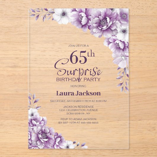 Stijlvolle Roze Bloemen Verrassing 65ste Verjaarda Acryl Uitnodigingen (Voorkant)