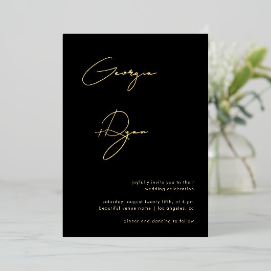 Stijlvolle scriptnamen Minimalistische zwarte brui Folie Uitnodiging (Staand Voorkant)