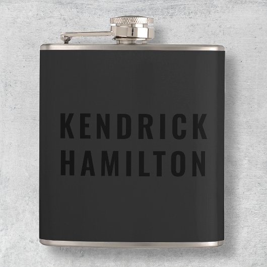 Stijlvolle trendy zwarte uit moderne minimalistisc heupfles