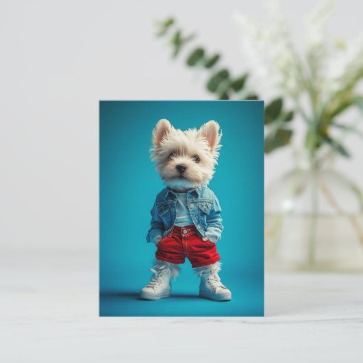 Stijlvolle Westie Pup in Denim en Sneakers Briefkaart (Staand voorkant)