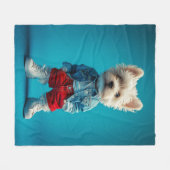 Stijlvolle Westie Pup in Denim en Sneakers Fleece Deken (Voorkant (Horizontaal))