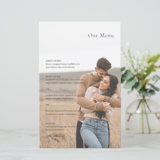 Stijlvolle zwart-wit foto Modern Wedding Menu (Staand voorkant)