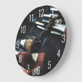 Stijlvolle zwarte make-up artiest grote klok (Hoek)