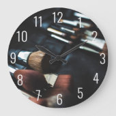 Stijlvolle zwarte make-up artiest grote klok (Voorkant)