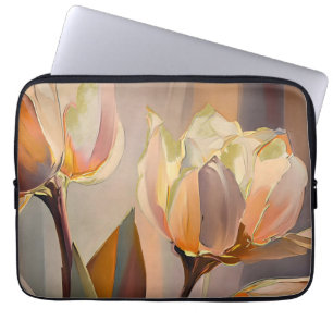 Stille Bloei – Abstracte Tulpen in Zachte Goud Laptop Sleeve