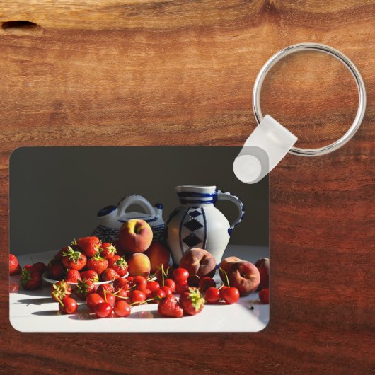 Stilleven met aardbeien, perziken en kersen sleutelhanger (Voorkant)