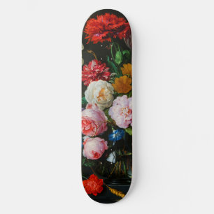 Stilleven met bloemen in een glazen vaas skateboard