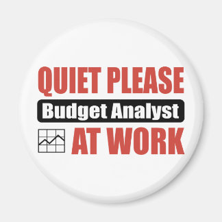 Stilte alstublieft budget analist aan het werk magneet