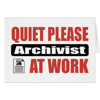 Stilte archivist op het werk