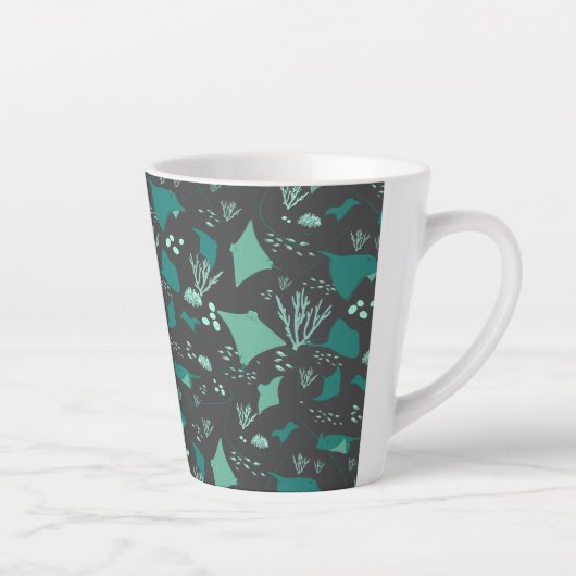 Stingrays Ocean Reef Motif sur Grey Latte Mug (Droite)
