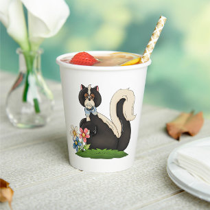 Stinkdier met bloemen papieren bekers