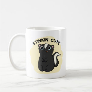 Stinkin Schattige Funny Skunk Pun Koffiemok