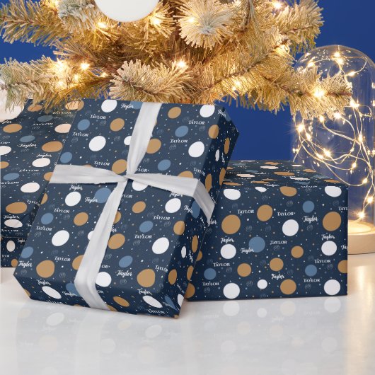 Stippen Modern Gevlekt Donkerblauw Kerstmis Naam T Cadeaupapier (Feestdagen)