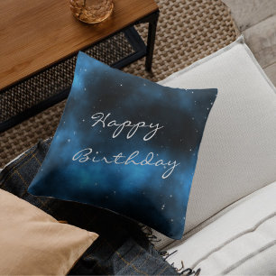 Stof met tekst 'Gefeliciteerd verjaardag' op sterr Kussen