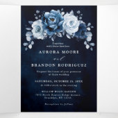 Stofblauwe Leisteen Navy Bloemige Botanische Trouw Drieluik Aankondiging (Binnenkant midden)