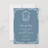 Stoffig Blauw Monogram Bloemen  Crest Bruiloft Save The Date (Voorkant)
