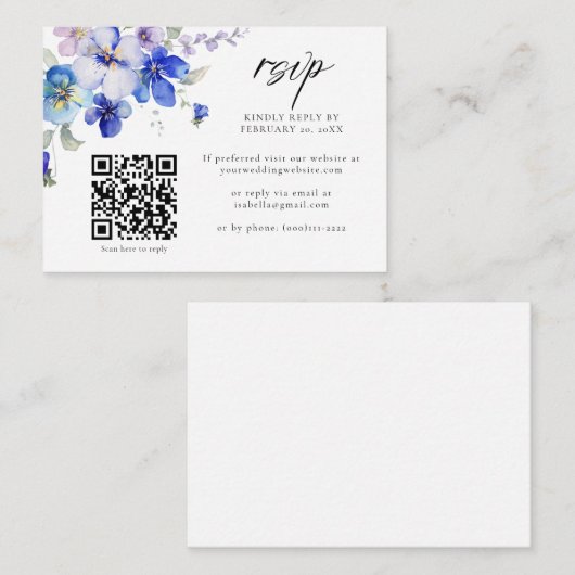 Stoffig Blauw Paarse Bloemen QR Code Bruiloft RSVP Informatiekaartje (Voorkant / Achterkant)