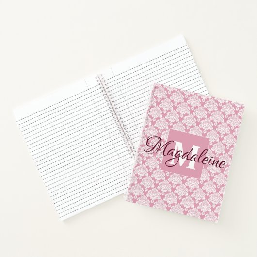 Stoffig Roos Roze  Lacy Damask Monogrammed Notitieboek (Binnen)