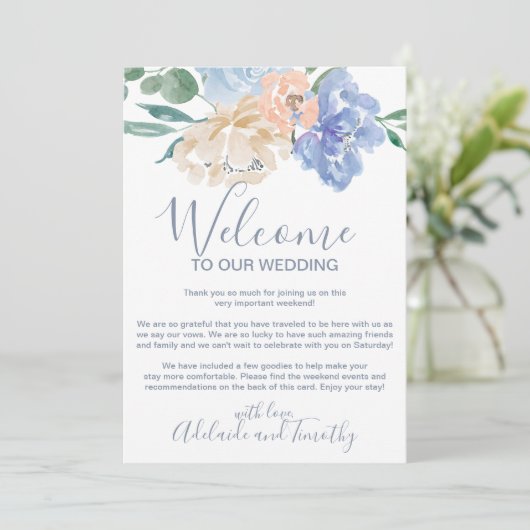 Stoffige blauwe bloemen welkomstbrief & routebesch programma (Staand voorkant)