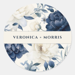 Stoffige marineblauw & wit bloemenbruiloft waterve ronde sticker