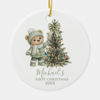 Stofgroene salie babybeer eerste kerst keramisch ornament