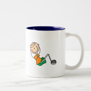 Stokpoppetjes bewegende T-shirts en cadeaus Tweekleurige Koffiemok