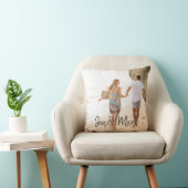 Stolen Foto. Naam en Jaar Typografie. Kussen (Stoel)