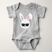Stomme Bunny, witte Bunny, Bunny met zonnebril Romper (Voorkant)