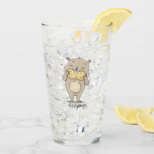 Stomme glimlachende hamster met pinda-cartoon glas
