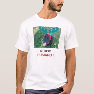 Stomme hond met rendieroren grappige hond t-shirt