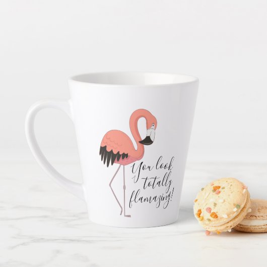 Stomme roze flamingo je ziet er helemaal ontvlamme latte mok (In situ)