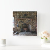 Stone Fireplace in 19e eeuw Home Vierkante Klok (Huis)