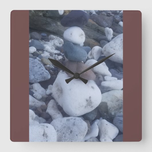 STONE PILLAR VIERKANTE KLOK (Voorkant)