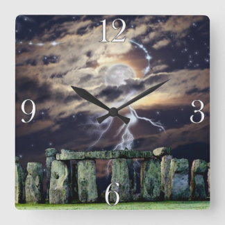 Stonehenge Mystical Druid Art History-klok Vierkante Klok