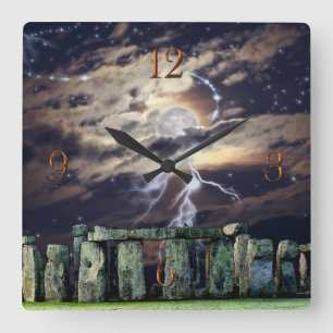Stonehenge Standing Stones & Moon Fantasy Vierkante Klok