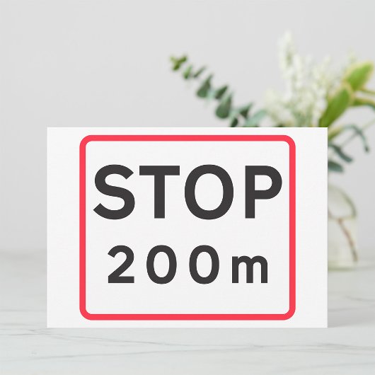Stop 200m verkeersbord verkeerswaarschuwing veilig kaart