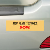 STOP BORD TECTONICS, NU! BUMPERSTICKER (Op auto)