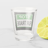 Stop het groene handelsteken van Fur Shot Glas (Achterkant)