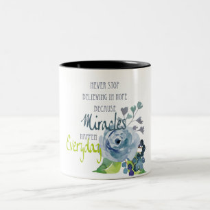STOP NOOIT ELKE DAG IN HOPE MIRACLES TWEEKLEURIGE KOFFIEMOK