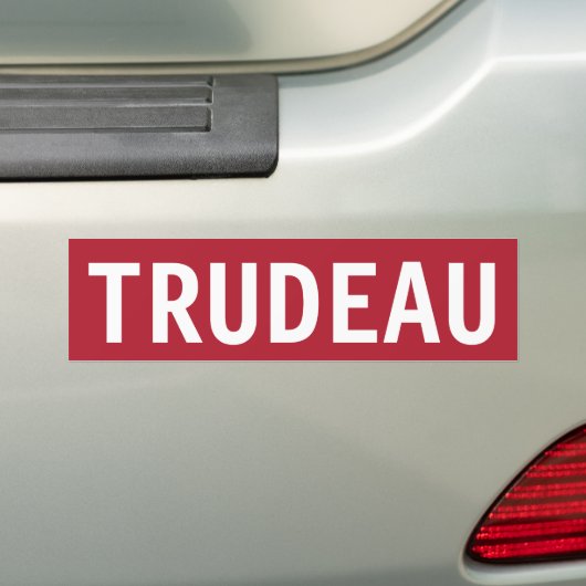 STOP TRUDEAU BUMPERSTICKER (Op auto)