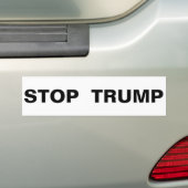 STOP TRUMP BUMPERSTICKER (Op auto)