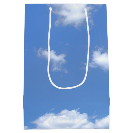 Stork and Baby Boy in Clouds Medium Cadeauzakje (Achterkant)