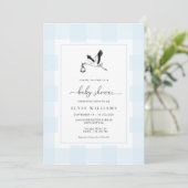 Stork Blue En vichy Baby shower Invitation (Debout devant)