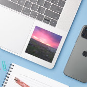 Stormlight Vinyl Sticker (Laptop met iPhone)