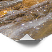 Stormy stream in het voorjaar perfect poster (Hoek)