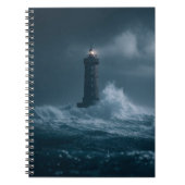 Stormy Zee Lighthouse Waves Notitieboek (Voorkant)