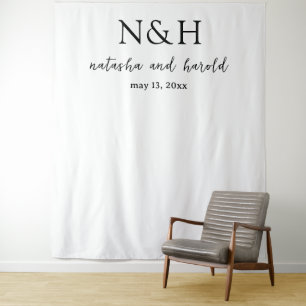 Stout Monogram Zwart en Wit Trouw Achtergrond Wandkleed